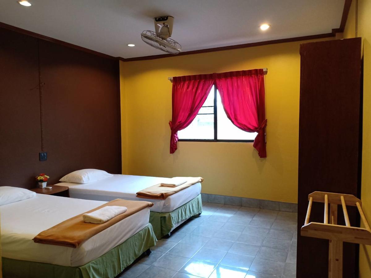 Kookkai House Pansiyon Patong Dış mekan fotoğraf