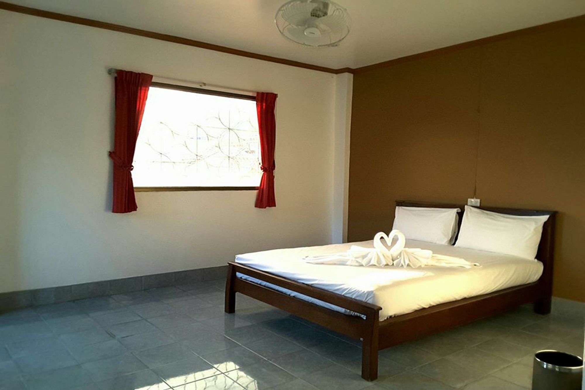 Kookkai House Pansiyon Patong Dış mekan fotoğraf