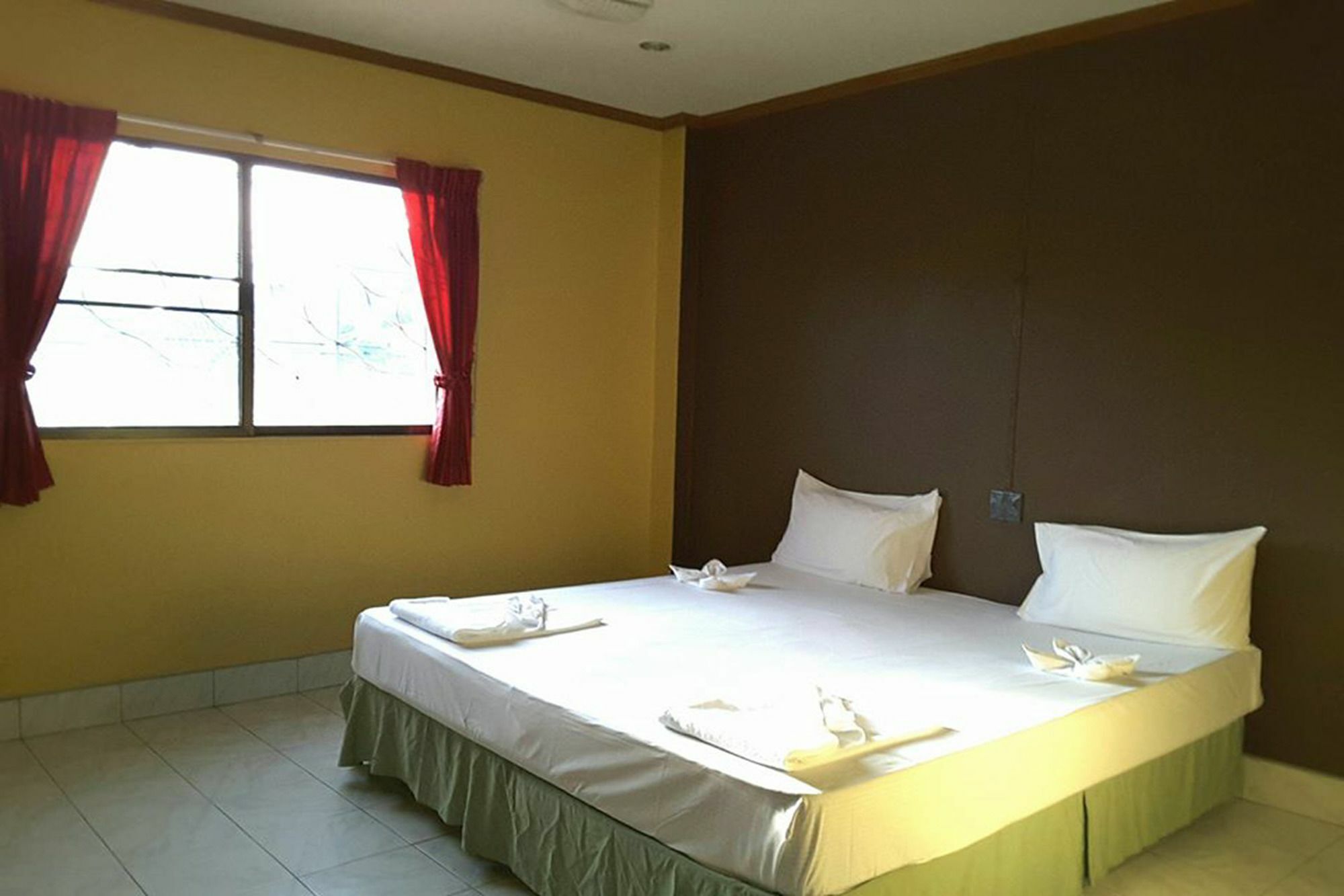 Kookkai House Pansiyon Patong Dış mekan fotoğraf